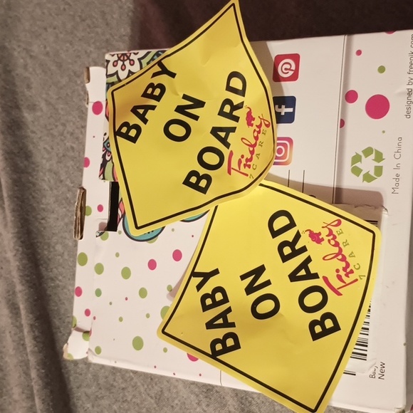 Friday 7Care Noise Canceling Headphones - Picture 6 of 6